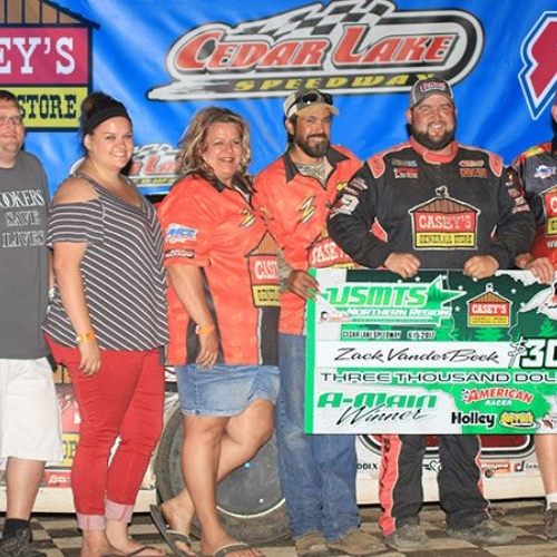 Zack VanderBeek won the RHRSwag.com Northern Region main event during the 19th Annual Masters at the Cedar Lake Speedway in New Richmond, Wis., on Thursday, June 15, 2017.